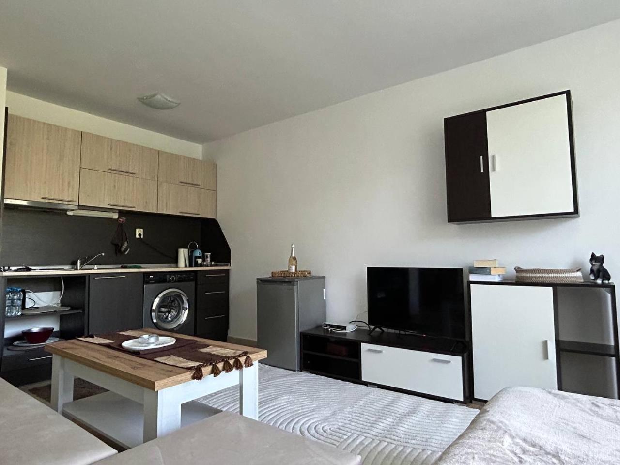 Лятно Студио Sveti Vlas Exterior foto